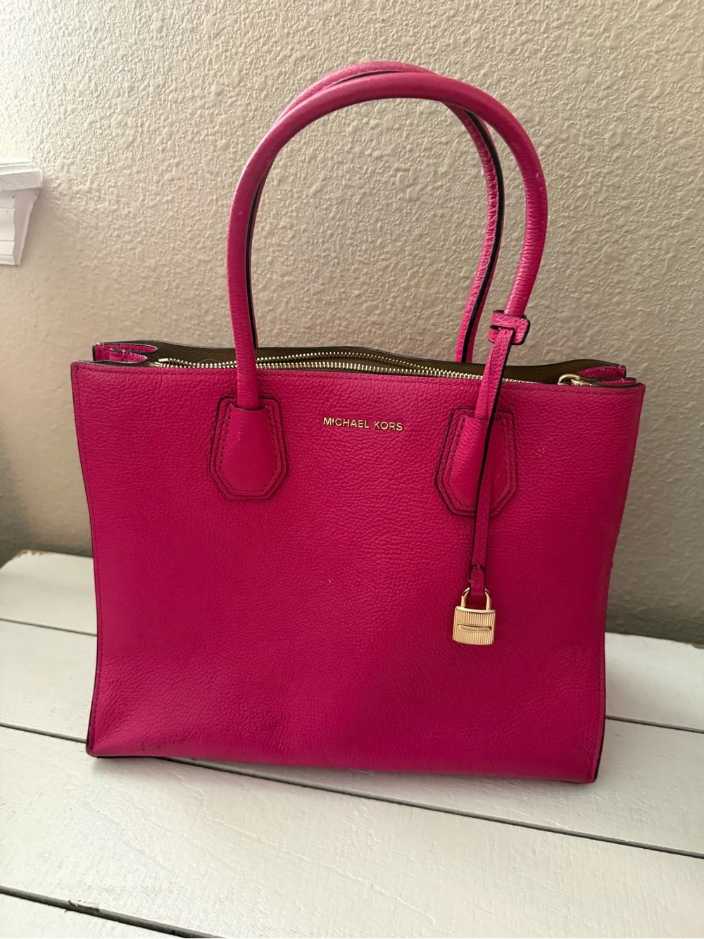 Vintage Michael Kors Pink Leather Satchel w/ Gold Hardware! Very well loved.